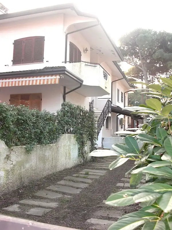 VILLA CAMILLA